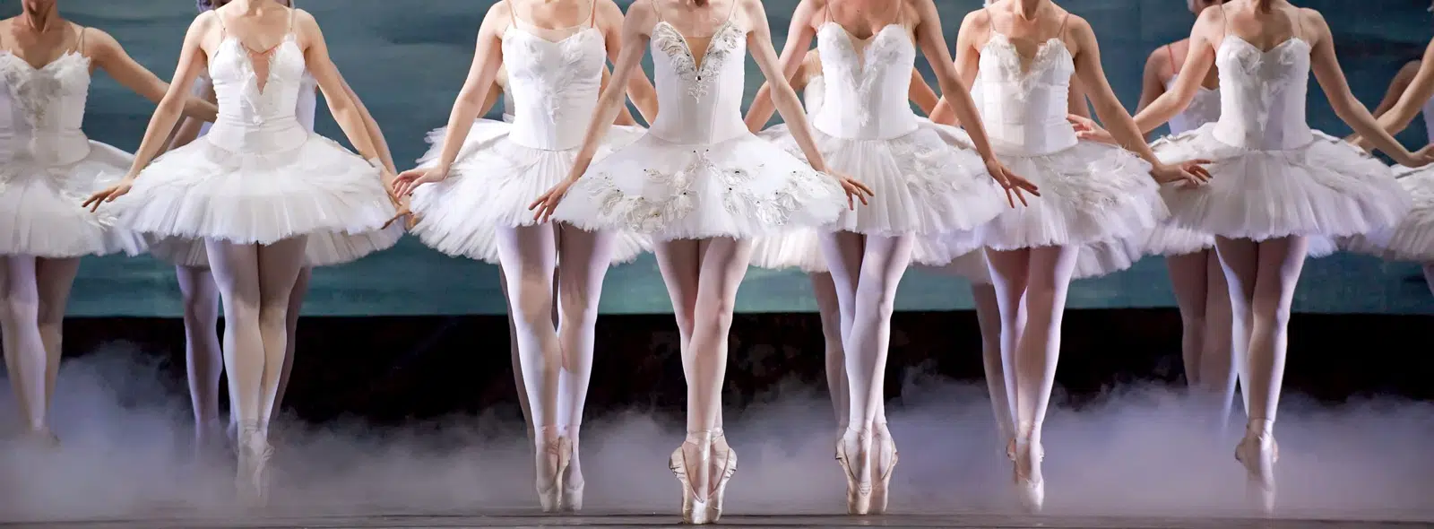 Balletttänzerinnen beim Spitzentanz